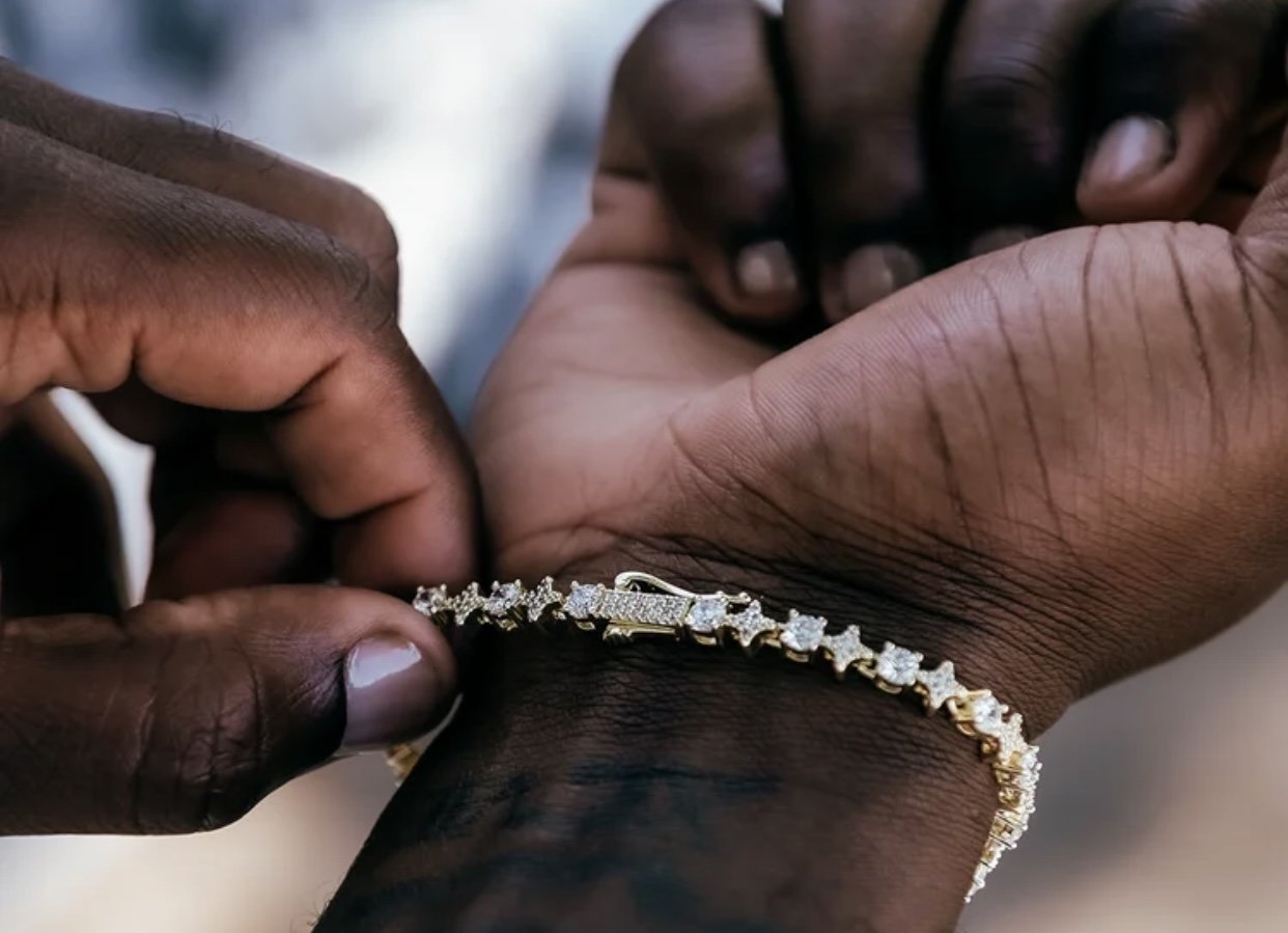 Iced Out Stars Armband Gold